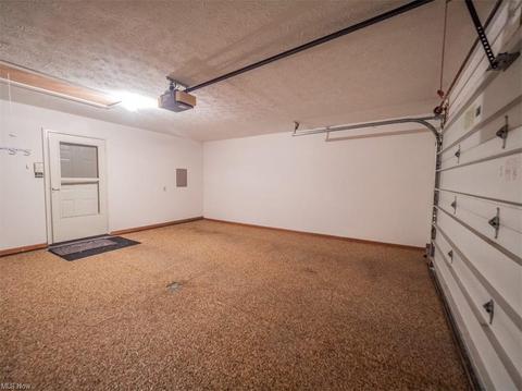 110 Bentley Dr, Elyria, OH 44035 photo 18