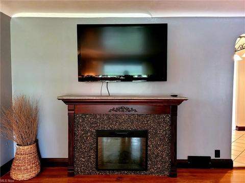 418 E 305th St, Willowick, OH 44095 photo 11