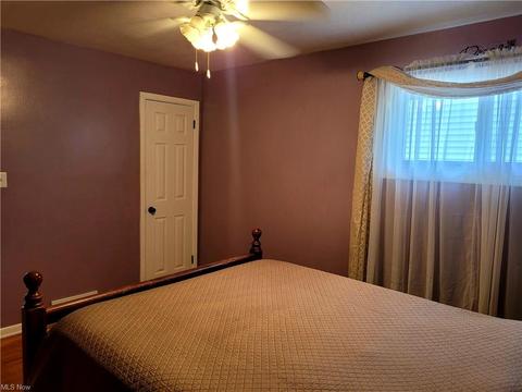 418 E 305th St, Willowick, OH 44095 photo 19