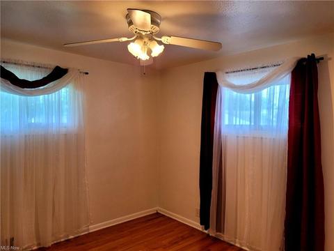 418 E 305th St, Willowick, OH 44095 photo 20