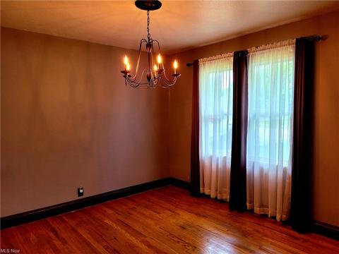 418 E 305th St, Willowick, OH 44095 photo 12