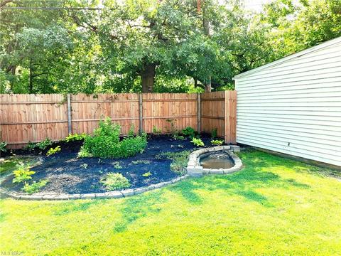418 E 305th St, Willowick, OH 44095 photo 8