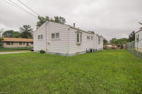 1505 Scenic Way, Akron, OH 44310 photo 28