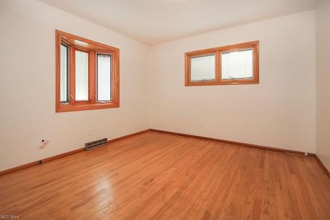 1505 Scenic Way, Akron, OH 44310 photo 17