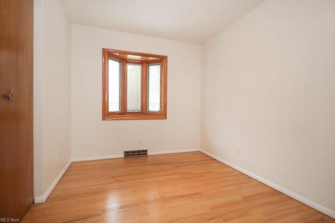 1505 Scenic Way, Akron, OH 44310 photo 12