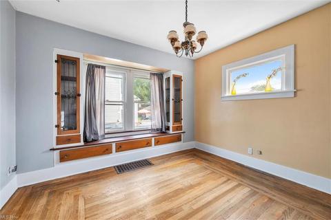 2230 E 33 St, Lorain, OH 44055 photo 8