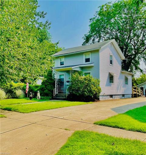 128 Grove Dr, Ashtabula, OH 44004 photo 1