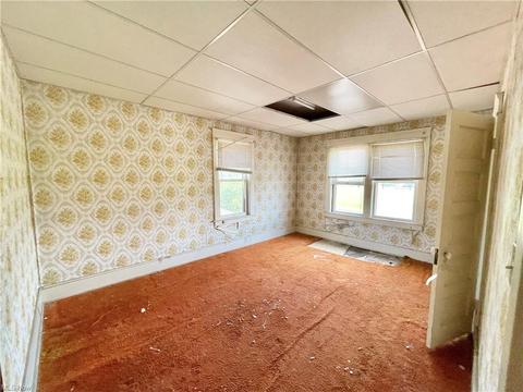 1949 E 32nd St, Lorain, OH 44055 photo 14