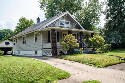 76 Harvey, Struthers, OH 44471 photo 2