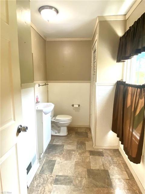170 Baird St, Wheeling, WV 26003 photo 14