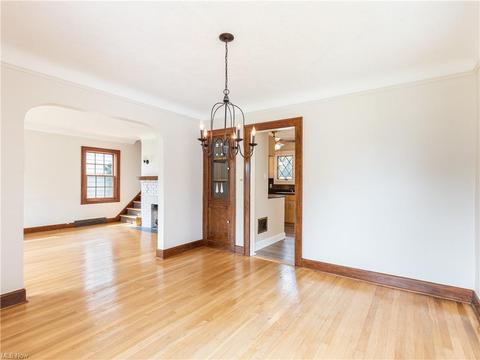 6502 Hampstead Ave, Parma, OH 44129 photo 13