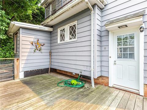 6502 Hampstead Ave, Parma, OH 44129 photo 2