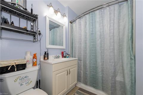 874 E 237th St, Euclid, OH 44123 photo 21