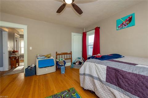 874 E 237th St, Euclid, OH 44123 photo 16