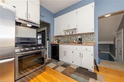 874 E 237th St, Euclid, OH 44123 photo 9