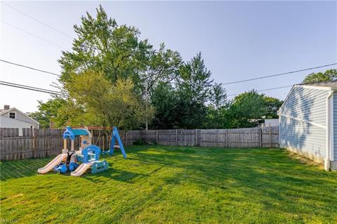 874 E 237th St, Euclid, OH 44123 photo 30