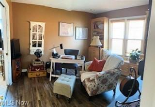 6870 Red Deer Cir NW, Canton, OH 44708 photo 4
