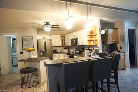 6870 Red Deer Cir NW, Canton, OH 44708 photo 20