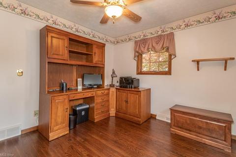 7713 Manor Dr, Mentor On The Lake, OH 44060 photo 16