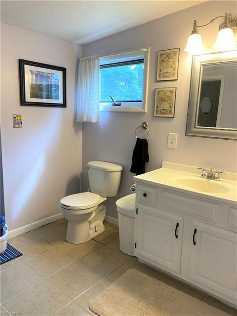115 E 14th St, Dover, OH 44622 photo 10