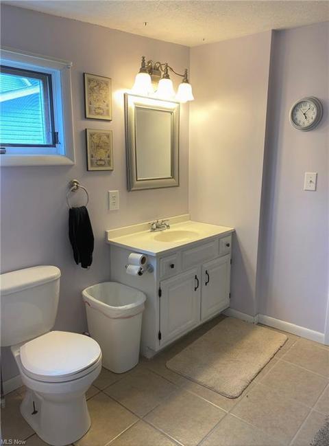 115 E 14th St, Dover, OH 44622 photo 9