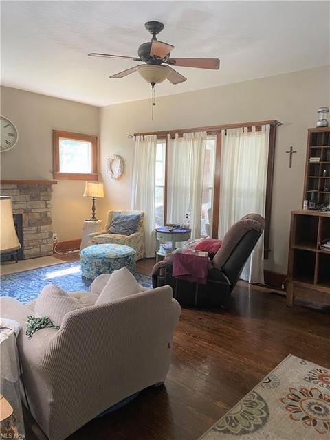115 E 14th St, Dover, OH 44622 photo 5