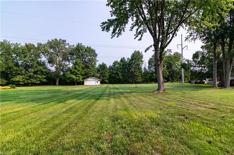179 Windbrook Ct, Elyria, OH 44035 photo 28