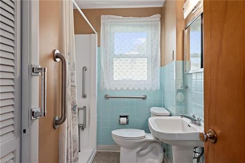 474 W Omar St, Struthers, OH 44471 photo 12