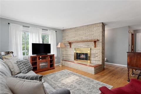 474 W Omar St, Struthers, OH 44471 photo 5