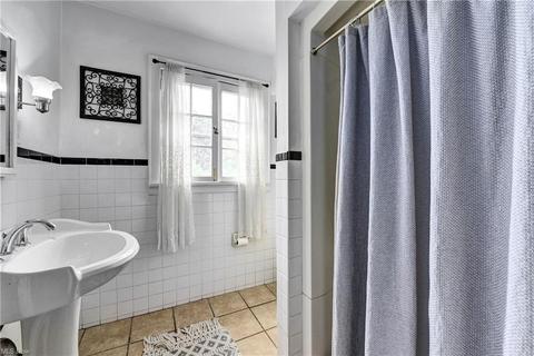 151 Storer Ave, Akron, OH 44302 photo 21