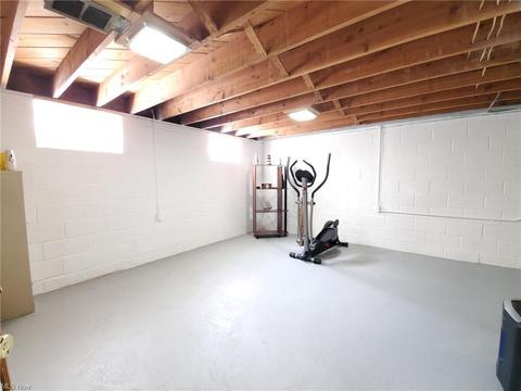 6103 Gilbert Ave, Parma, OH 44129 photo 23