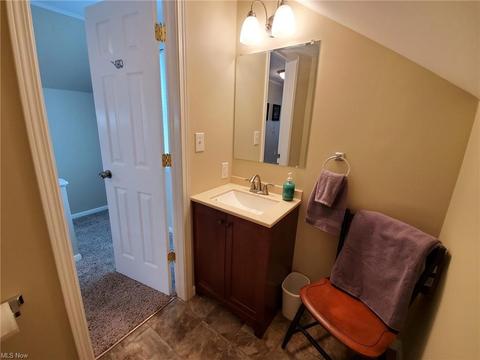 6103 Gilbert Ave, Parma, OH 44129 photo 22