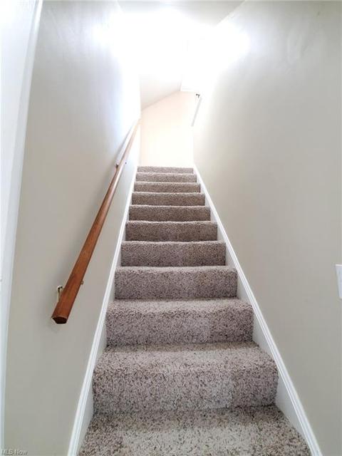 6103 Gilbert Ave, Parma, OH 44129 photo 16