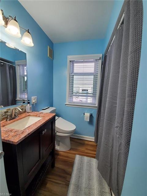 6103 Gilbert Ave, Parma, OH 44129 photo 4