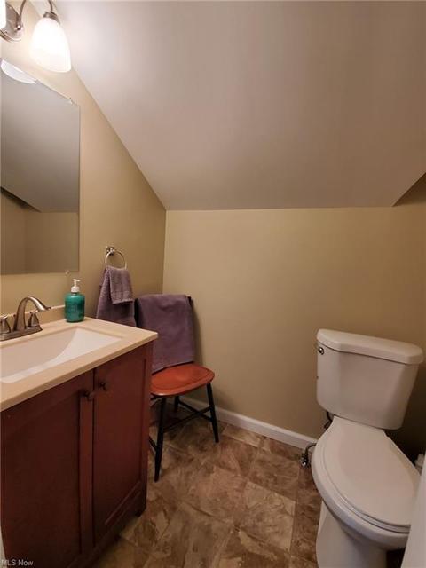6103 Gilbert Ave, Parma, OH 44129 photo 17