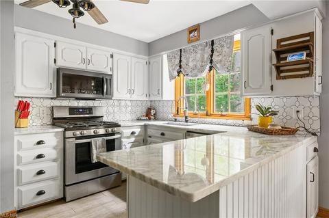 7611 W Parkside Dr, Boardman, OH 44512 photo 3