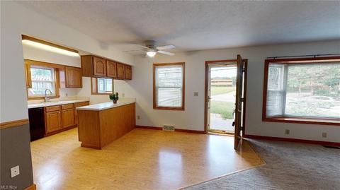 2316 Rockefeller Rd, Wickliffe, OH 44092 photo 7