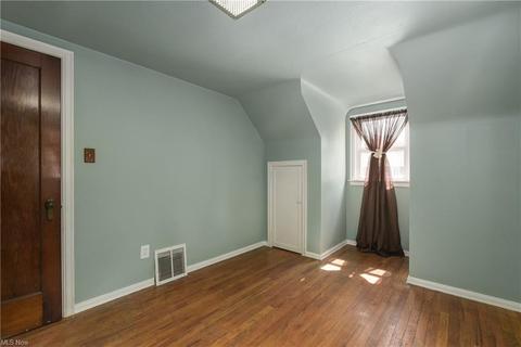 760 E 236th St, Euclid, OH 44123 photo 14