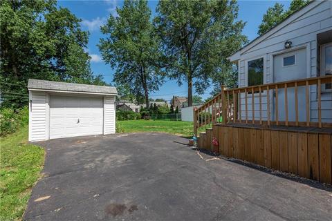 760 E 236th St, Euclid, OH 44123 photo 32