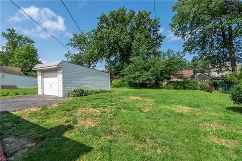 760 E 236th St, Euclid, OH 44123 photo 31