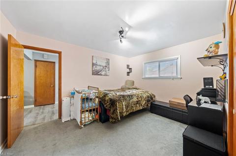 1106 Orchardview Rd, Parma, OH 44134 photo 9