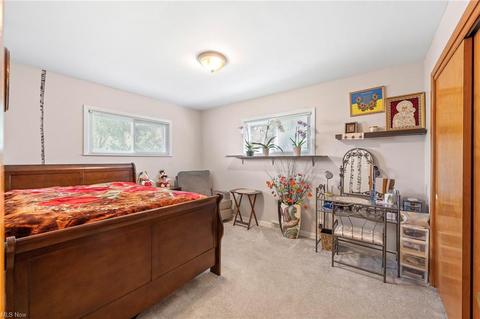 1106 Orchardview Rd, Parma, OH 44134 photo 7