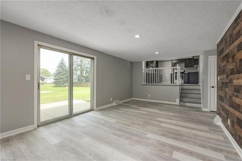 399 E Decker Dr, Seven Hills, OH 44131 photo 19