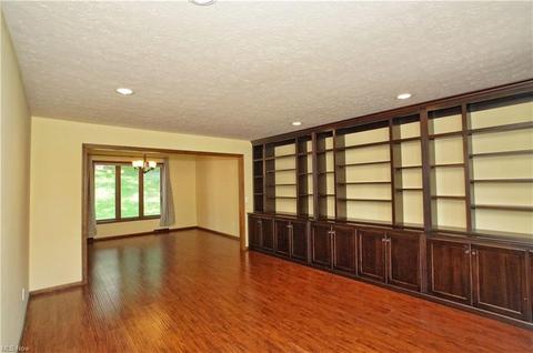 37171 Deer Run, Solon, OH 44139 photo 10