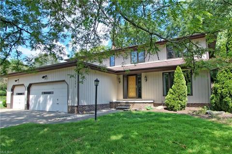 37171 Deer Run, Solon, OH 44139 photo 1