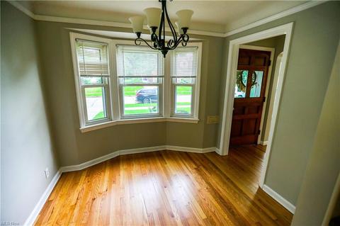 7718 Wainstead Dr, Parma, OH 44129 photo 9