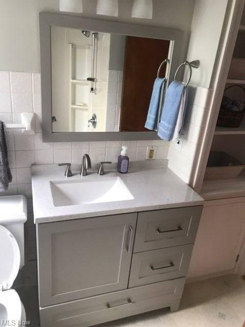 7718 Wainstead Dr, Parma, OH 44129 photo 11