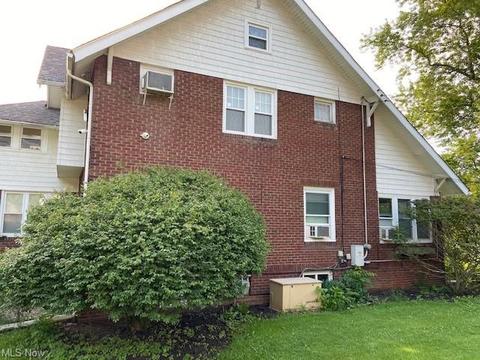 442 E Main St, Orwell, OH 44076 photo 3