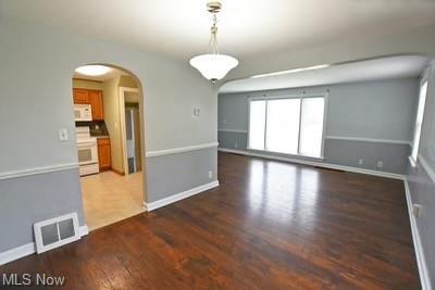 1020 E Maple St, North Canton, OH 44720 photo 8