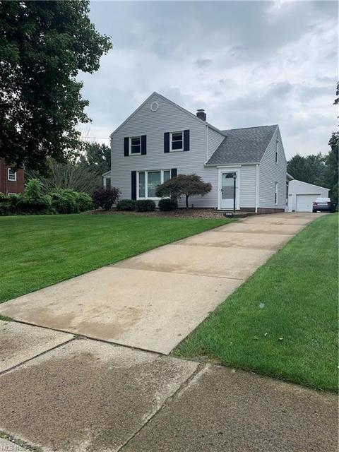 1020 E Maple St, North Canton, OH 44720 photo 2